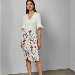 Ted Baker WESA
Hedgerow bodycon dress